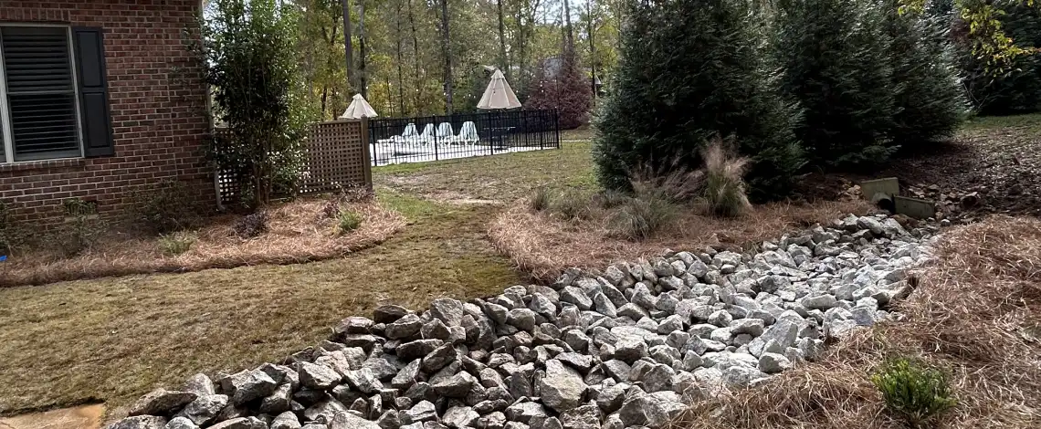 Blog 3 pine straw installation in lake oconee